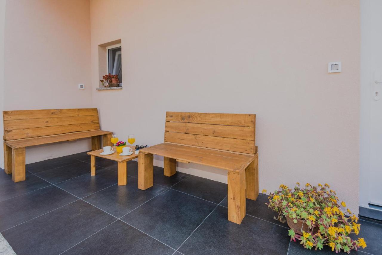 Lovely Apartment M&K In Peaceful Area - ซาดาร์ ภายนอก รูปภาพ