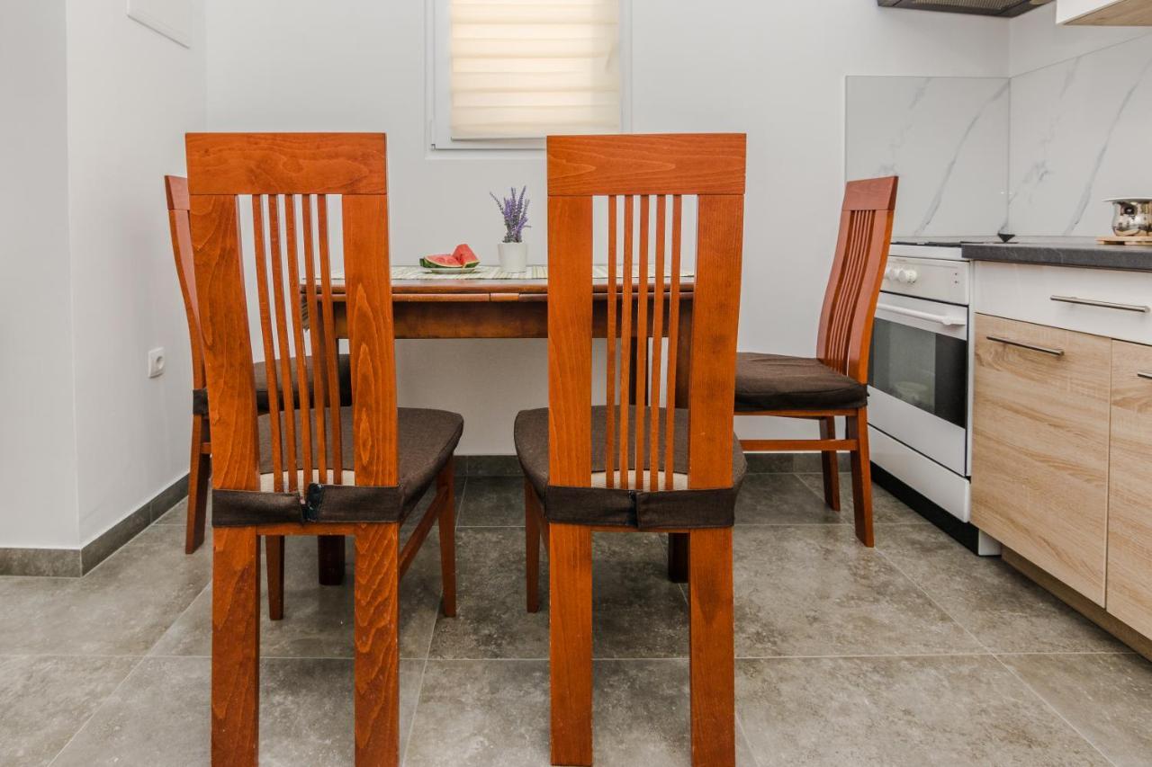 Lovely Apartment M&K In Peaceful Area - ซาดาร์ ภายนอก รูปภาพ